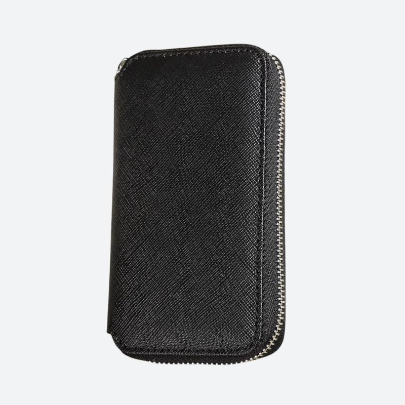 Czarna teksturowana portmonetka ze srebrnym zamkiem, etui na zegarek ze skóry