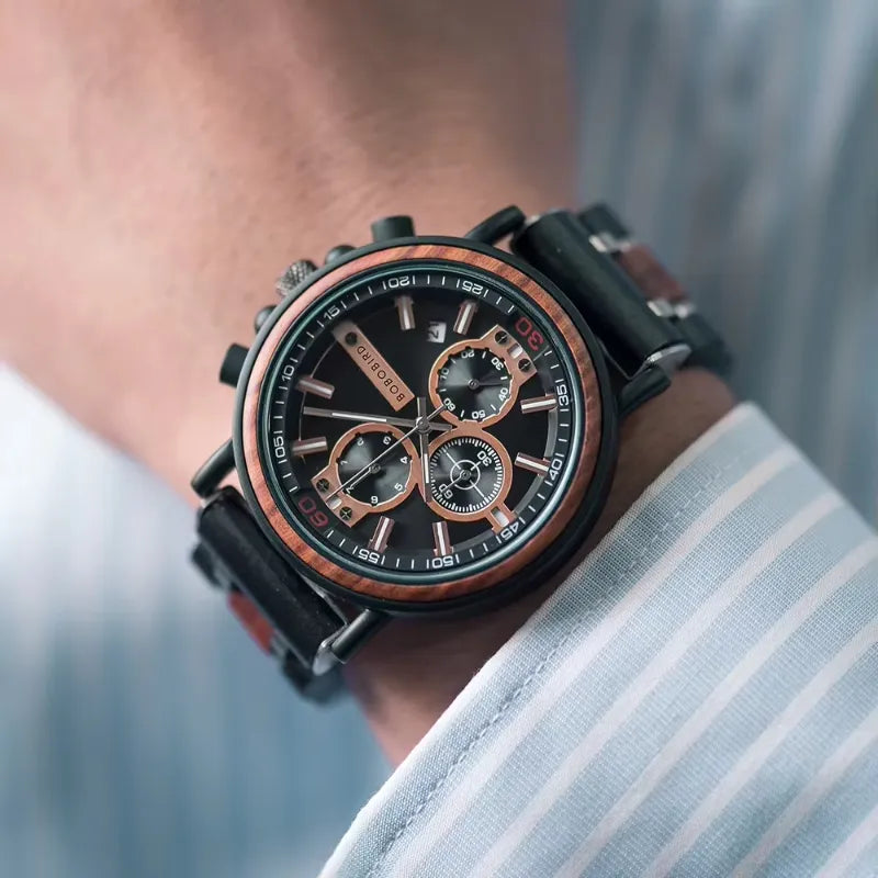 Męski chronograf czarny i rose gold z drewnianym bezlem i czarnym paskiem gumowym