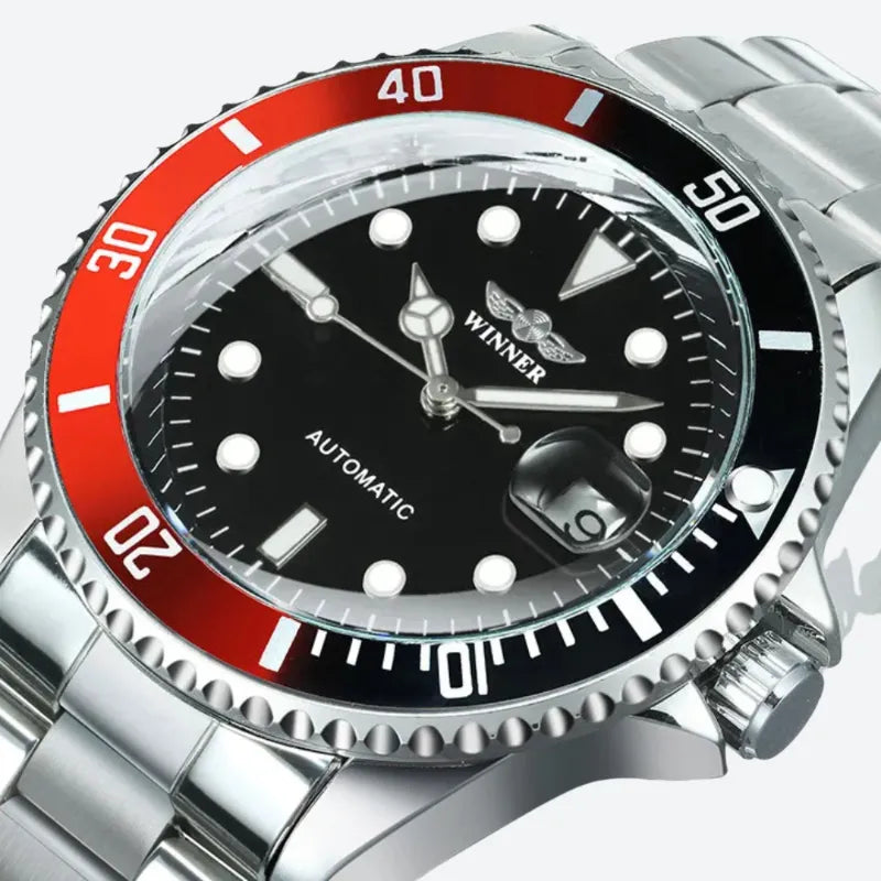 Srebrny stalowy zegarek Winner z czarną tarczą i czerwono-czarnym bezel