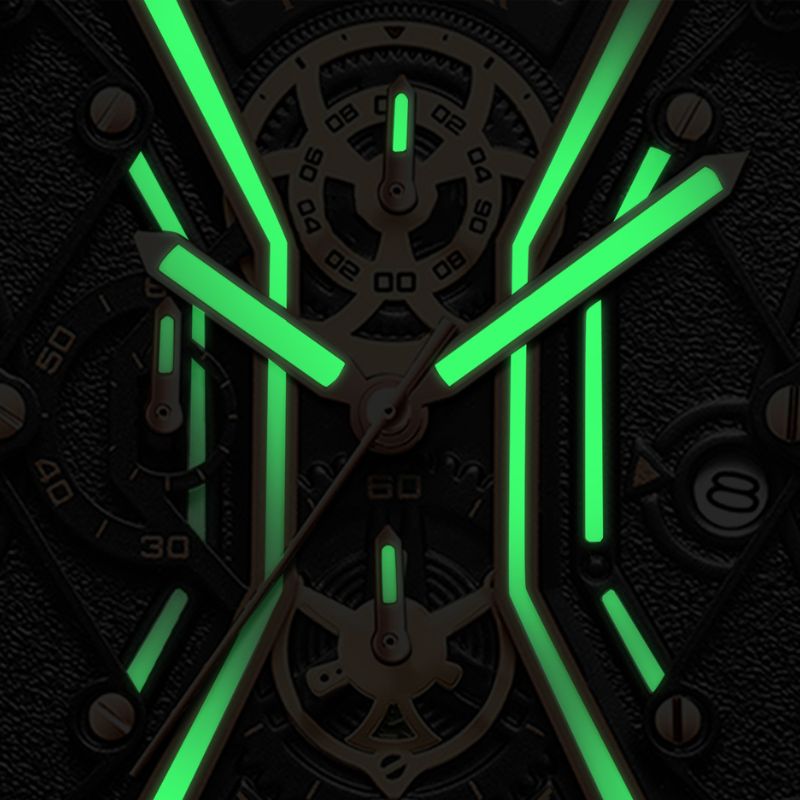 Czarny kwadratowy zegarek męski z zielonymi świecącymi wskazówkami