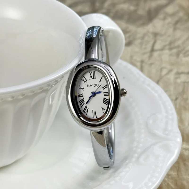 zegarek damski owalny - Srebrny - Montre Vintage Femme