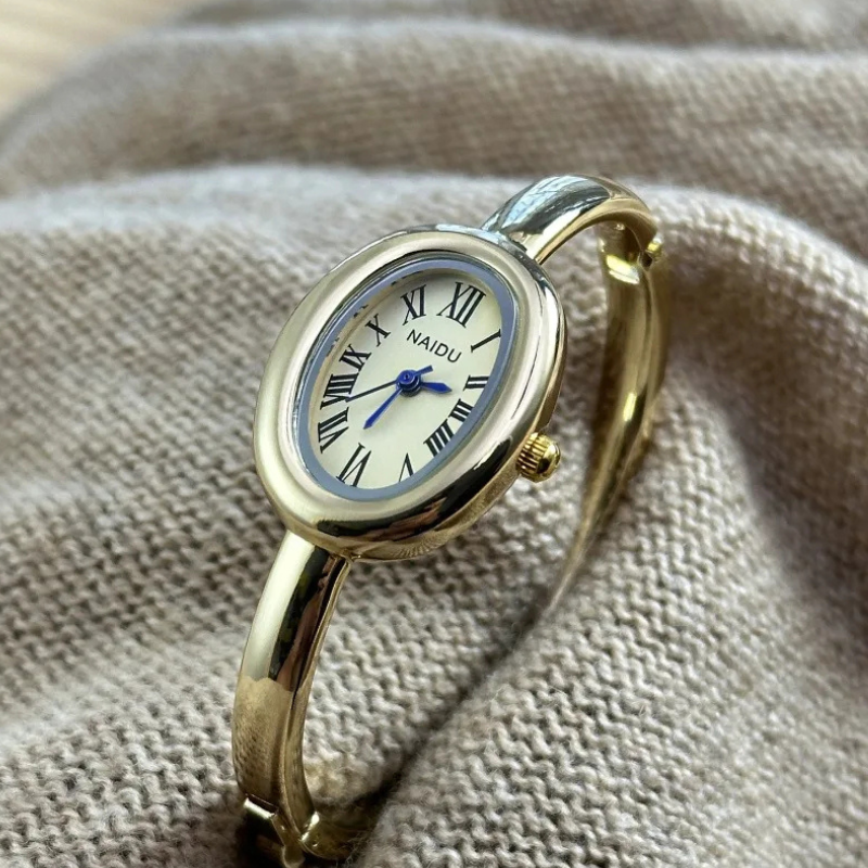 zegarek damski owalny - Złoty - Montre Vintage Femme