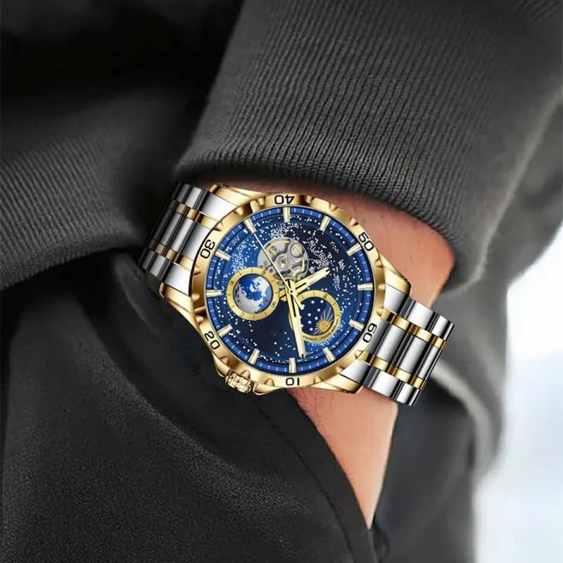 Stylowy zegarek męski klasyczny automatyczny dwutonowy stal i złoto z niebieską tarczą i motywami kosmicznymi